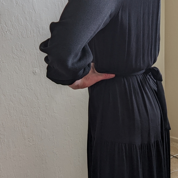 CURATOR Black Rayon Crepe Dress - Picture 5 of 10